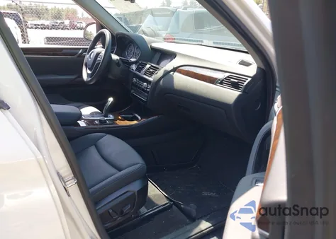 2017 BMW X3 xDrive28I из США, поврежденный, VIN 5UXWX9C52H0D96737